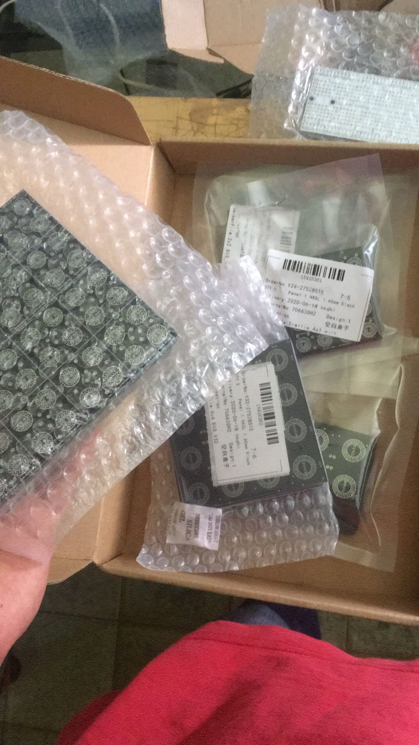 HackMidiMask PCB