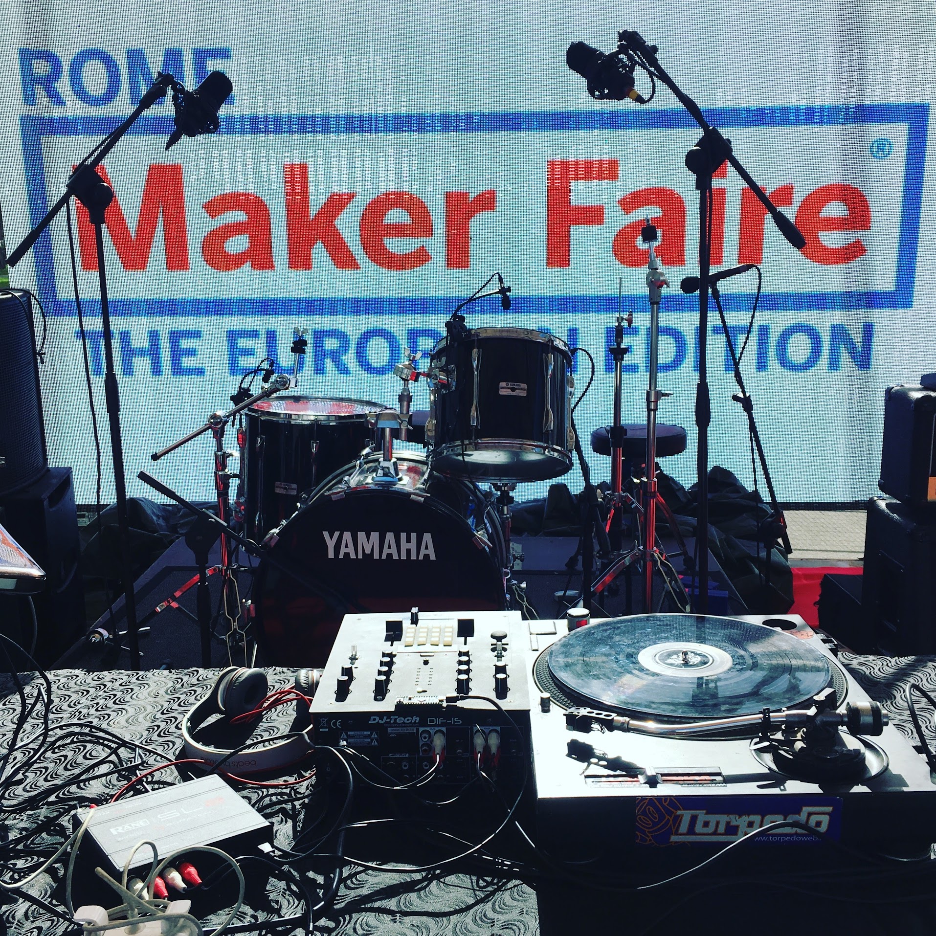 HackMidiMask at MakerFaire Rome 2016